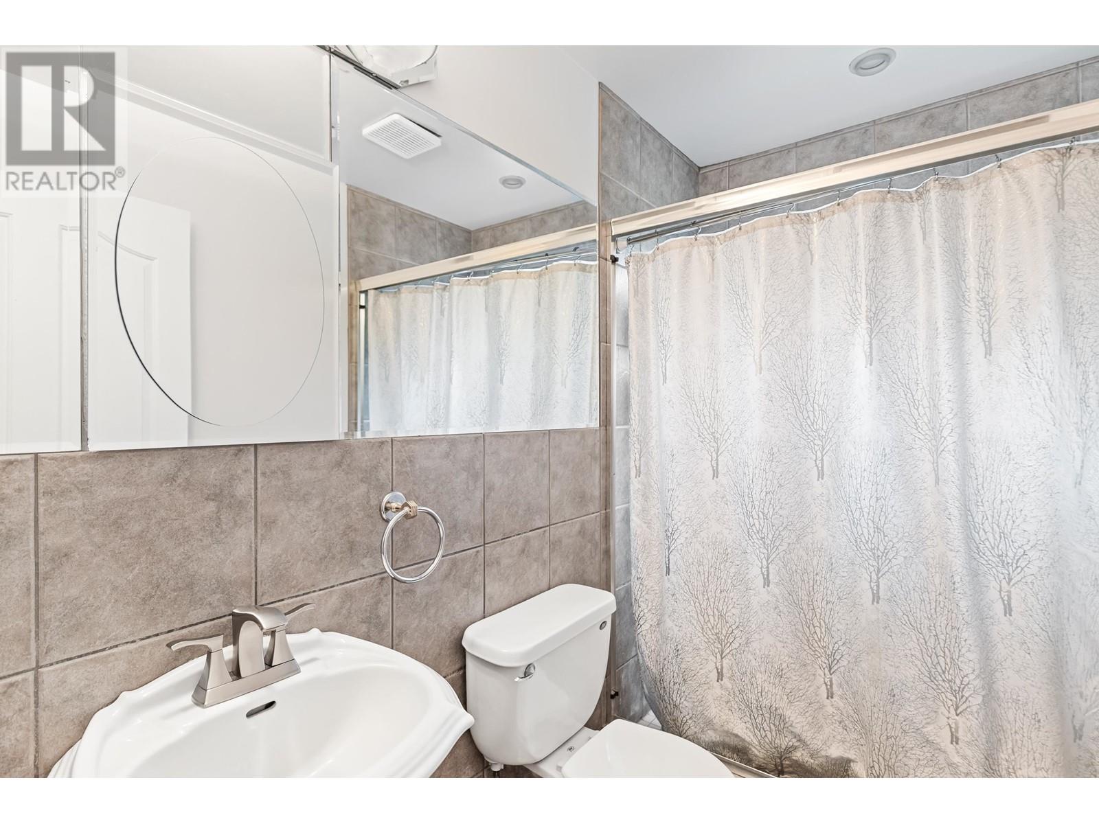 12457 188 Street, Pitt Meadows, British Columbia  V3Y 2G9 - Photo 35 - R3000333