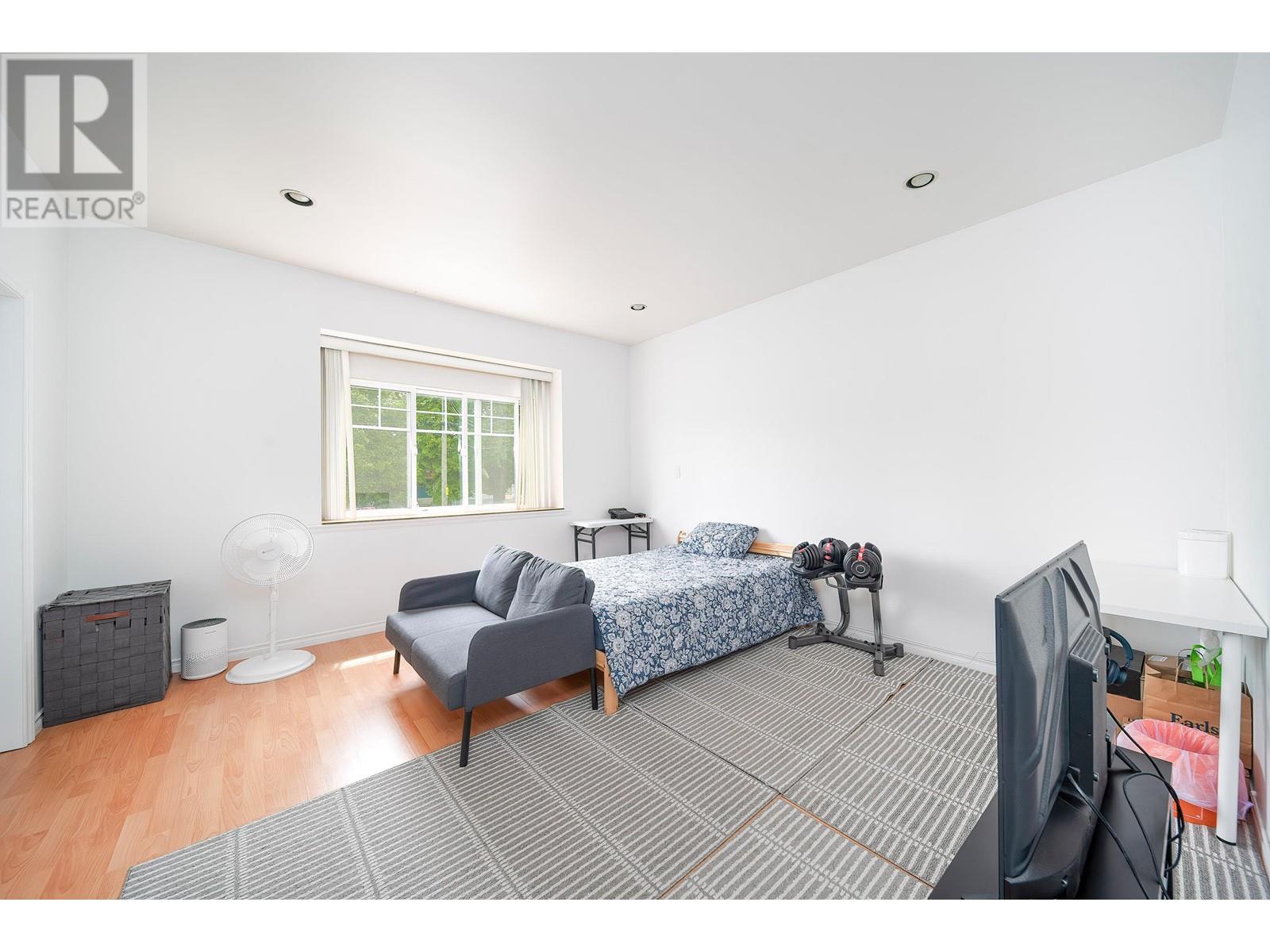 6789 Gilley Avenue, Burnaby, British Columbia  V5H 3W8 - Photo 15 - R3006506