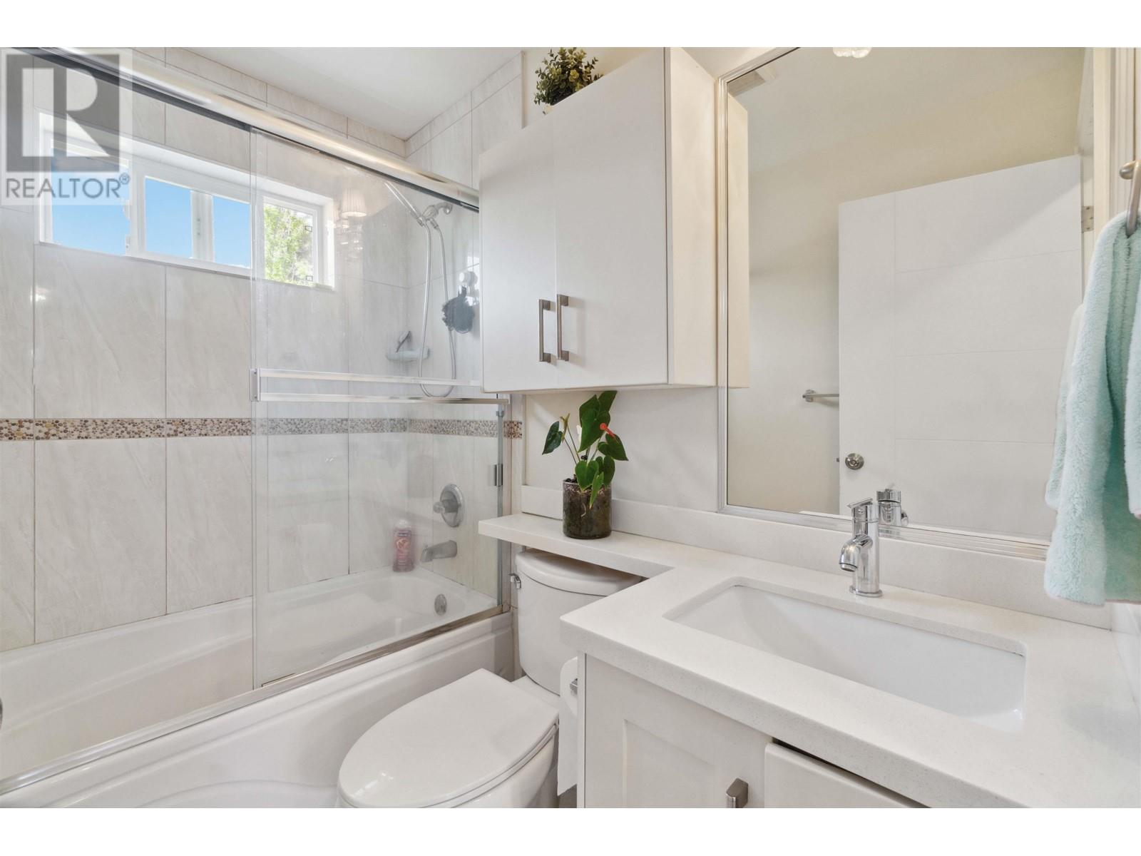 5703 Woodsworth Street, Burnaby, British Columbia  V5G 1S6 - Photo 24 - R3003063