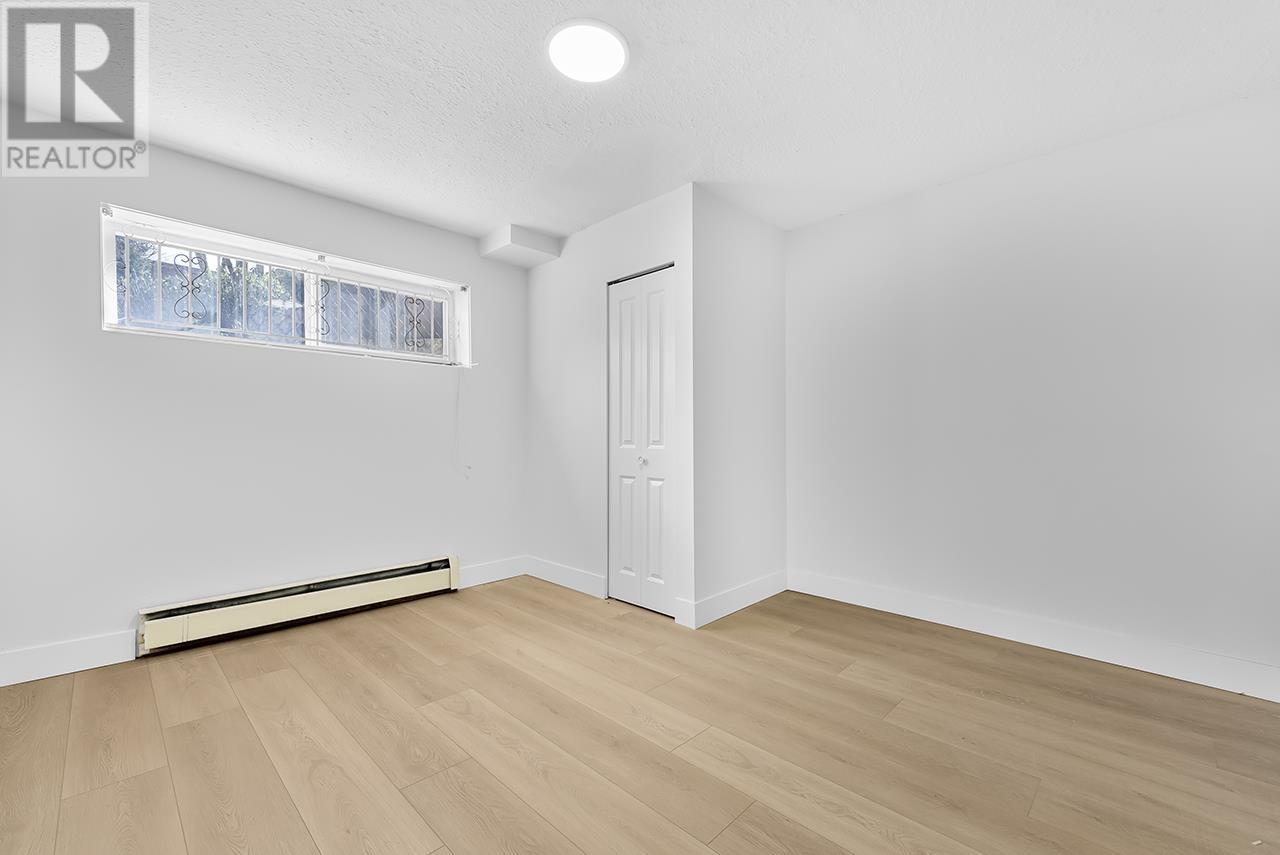 4976 Bond Street, Burnaby, British Columbia  V5H 2Y4 - Photo 28 - R2987138