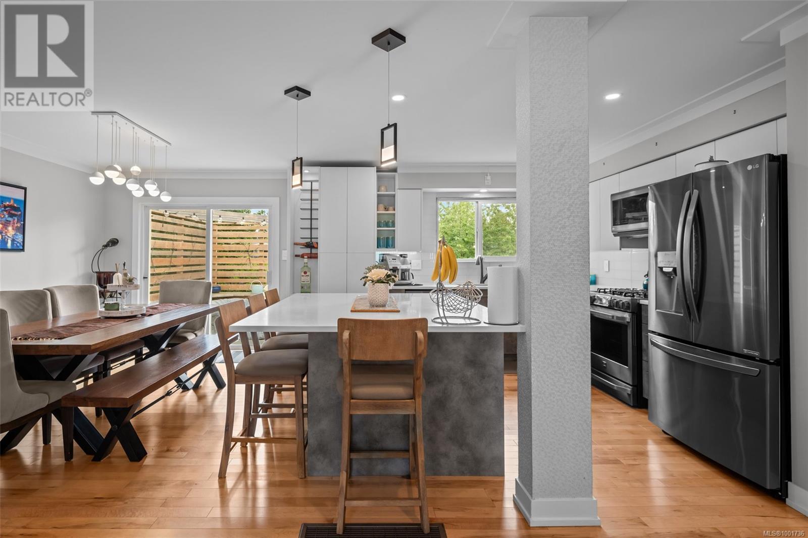 Property at 2429 Marlene Dr image 4