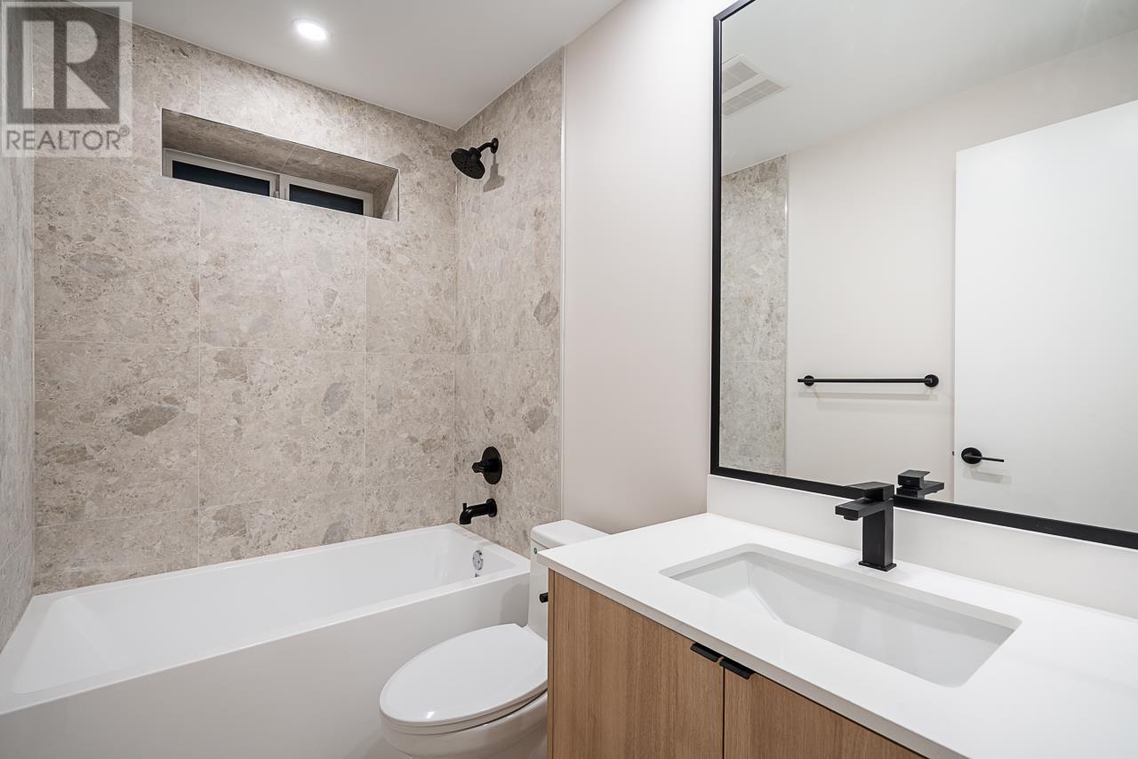 4064 Pender Street, Burnaby, British Columbia  V5C 2L8 - Photo 33 - R3005436