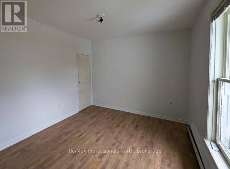 145 Front Street, Bracebridge, Ontario P1L 1J7 - Photo 23 - X12154851
