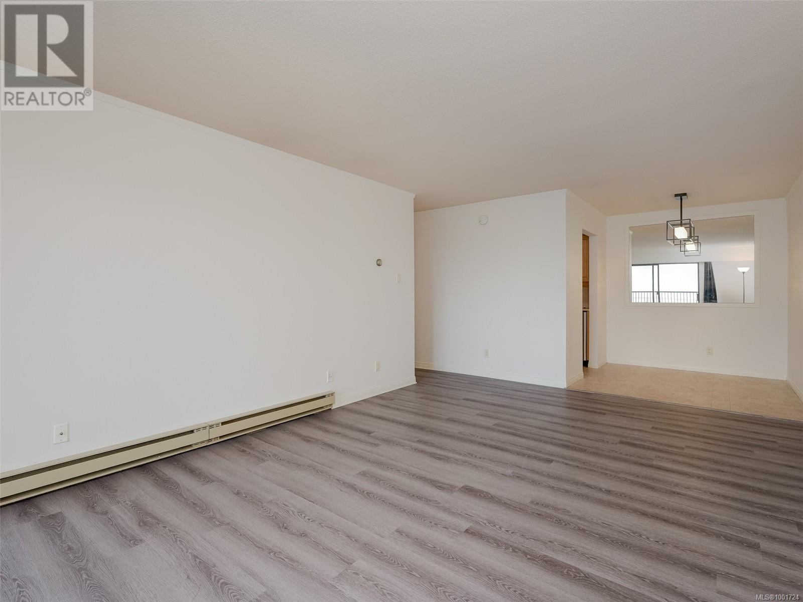 Property at 212 1870 McKenzie Ave image 3