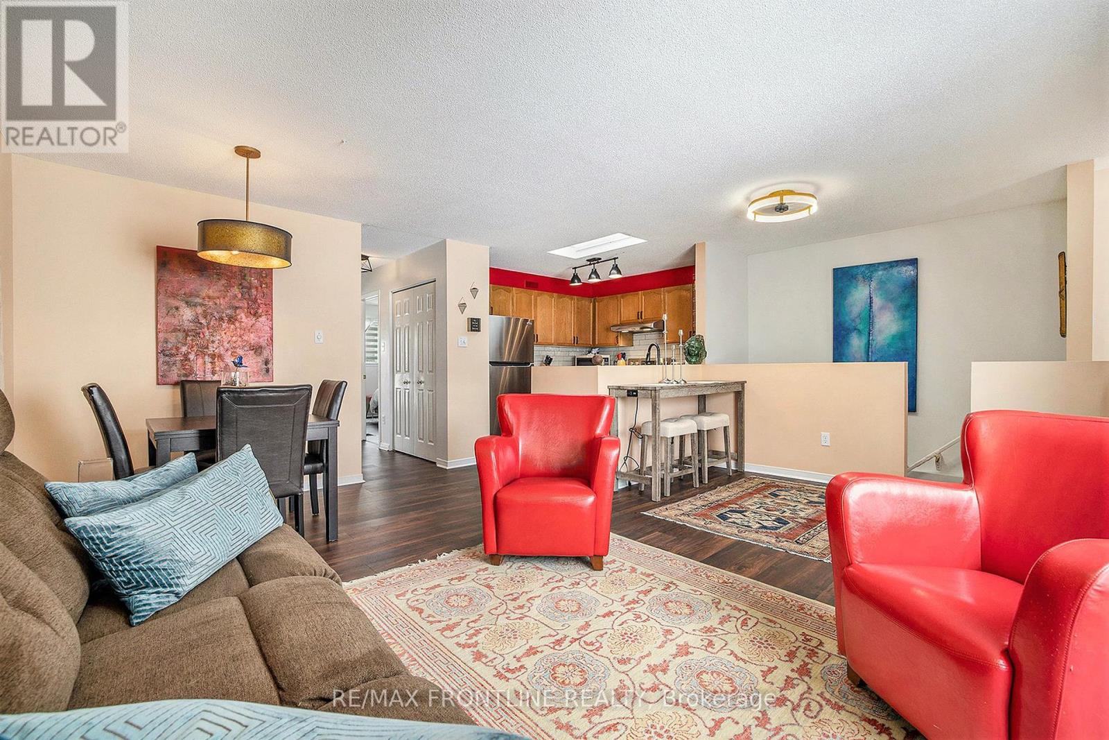 805 Eighth Street, Renfrew, Ontario  K7V 4K9 - Photo 4 - X12146373