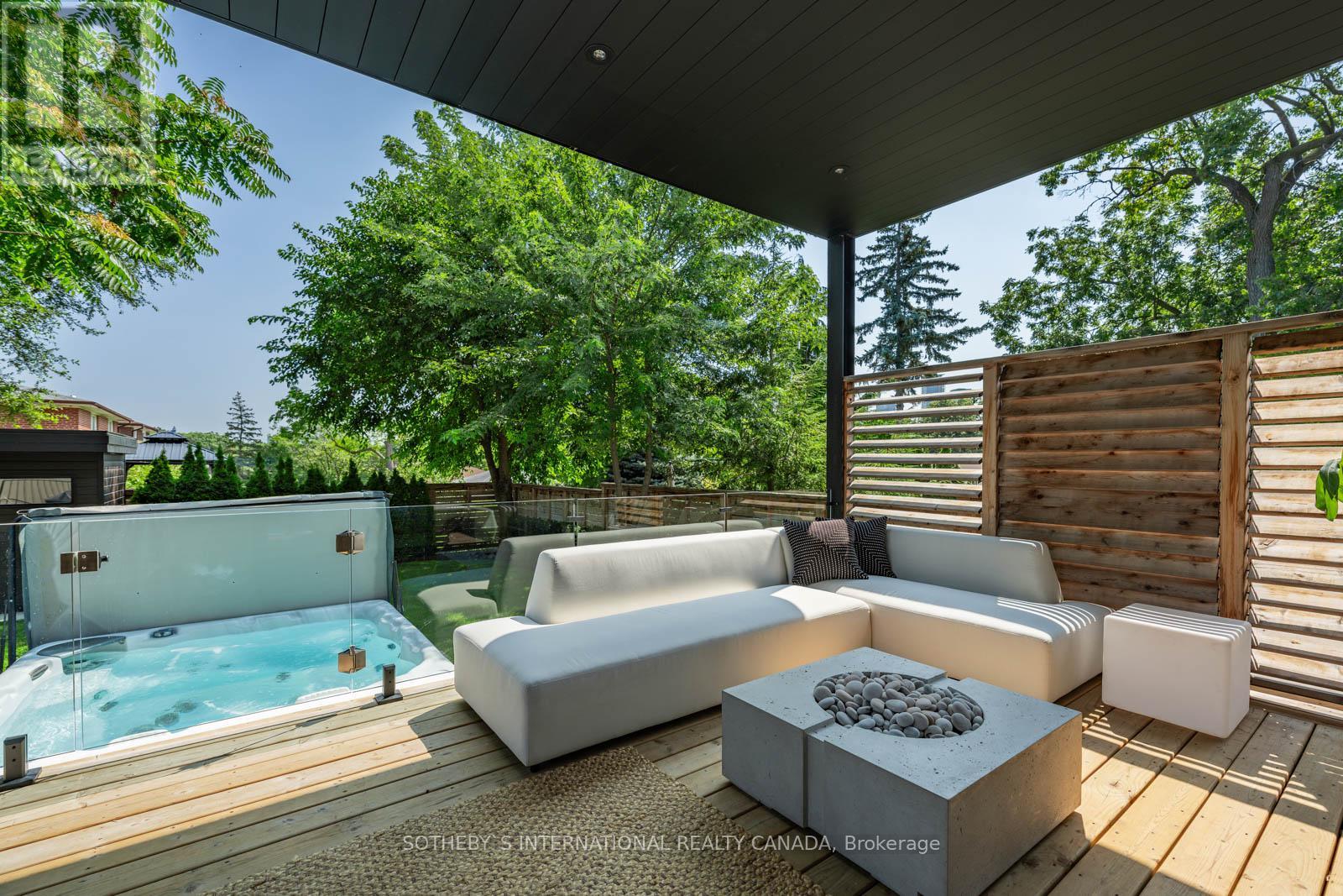83 Guthrie Avenue, Toronto, Ontario  M8Y 3L3 - Photo 45 - W12107885