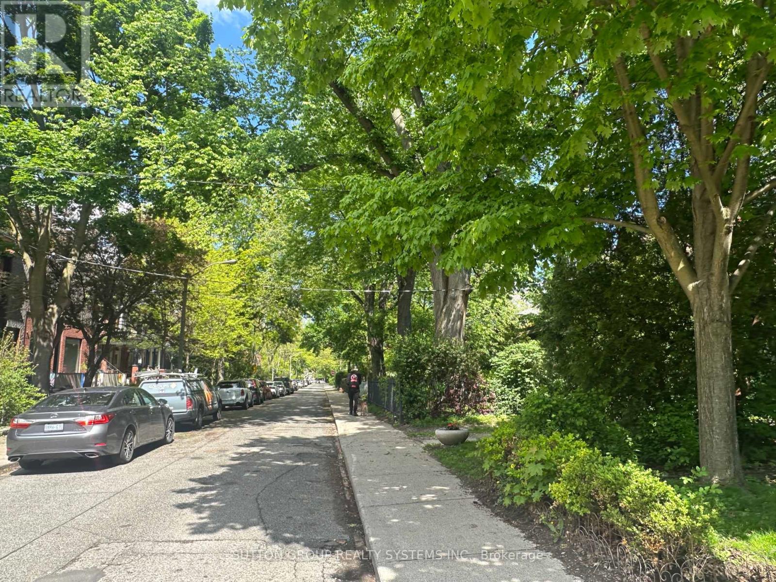 204 - 70 Melbourne Avenue, Toronto, Ontario  M6K 1K7 - Photo 10 - W12185416