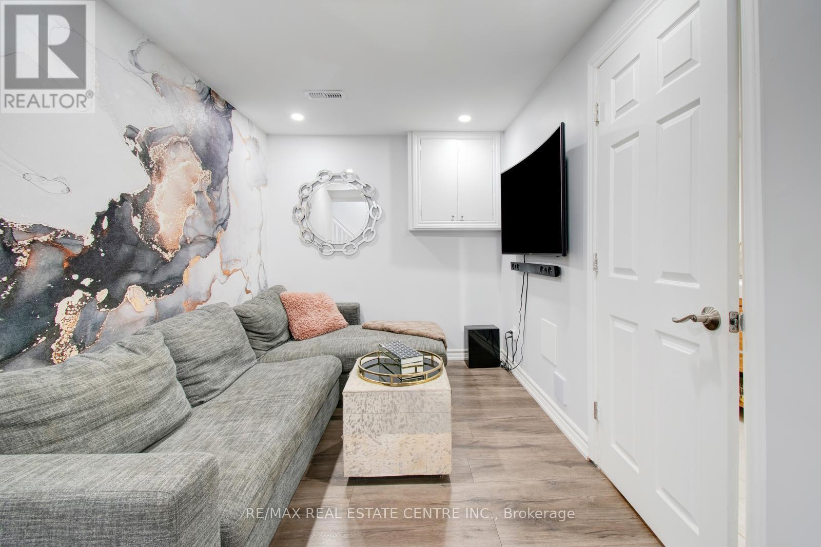 2840 Tradewind Drive, Mississauga, Ontario  L5N 6L1 - Photo 32 - W12186393