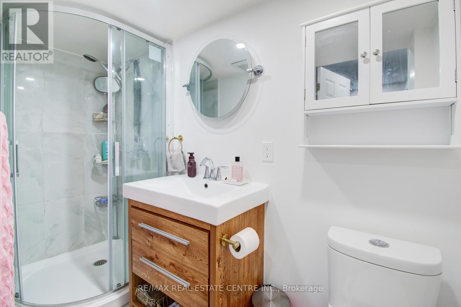 2840 Tradewind Drive, Mississauga, Ontario  L5N 6L1 - Photo 33 - W12186393
