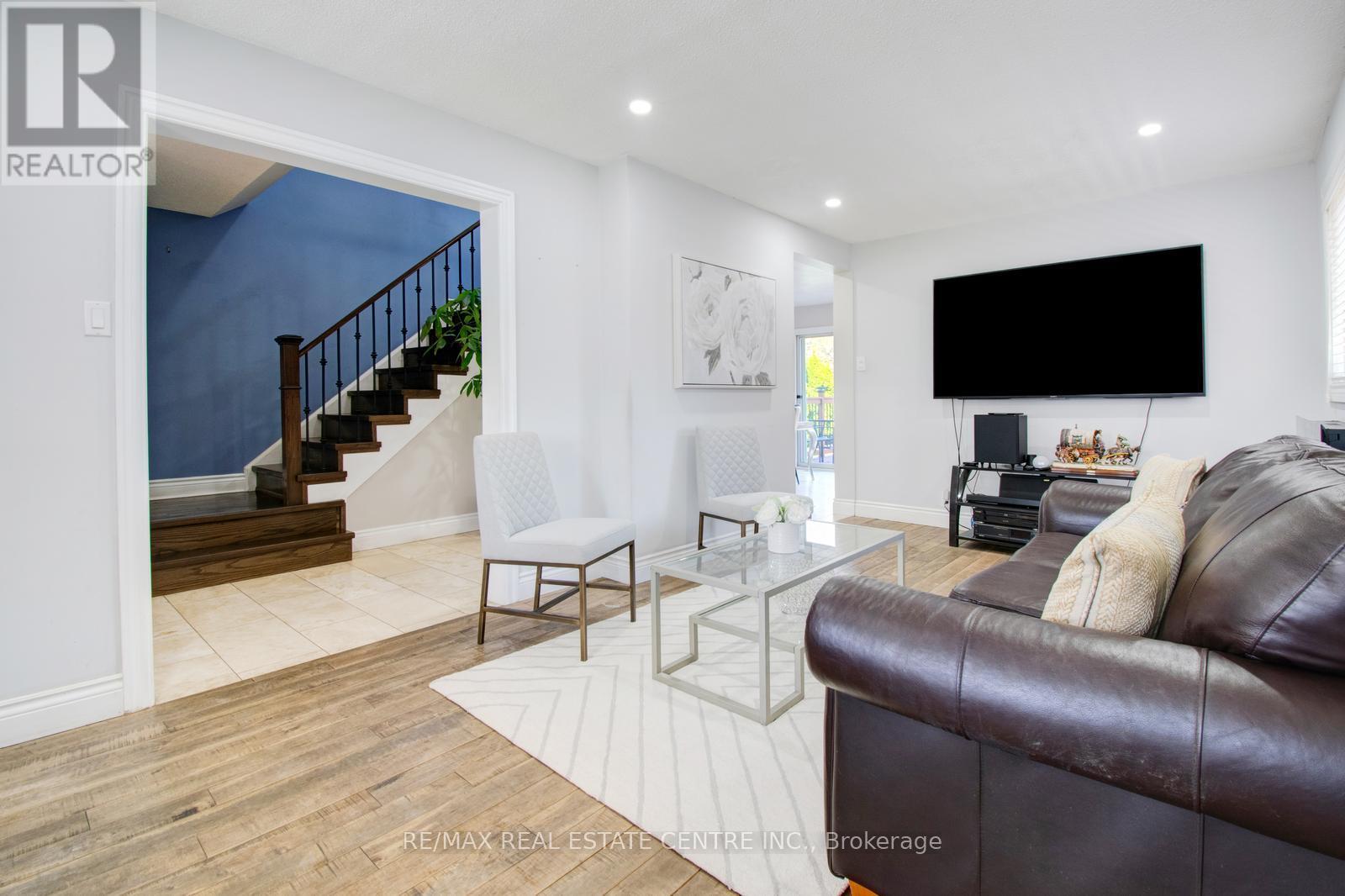 2840 Tradewind Drive, Mississauga, Ontario  L5N 6L1 - Photo 10 - W12186393