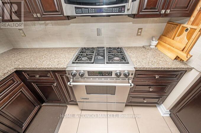 74 Rosebud Avenue, Brampton, Ontario  L6X 2W5 - Photo 15 - W12183582