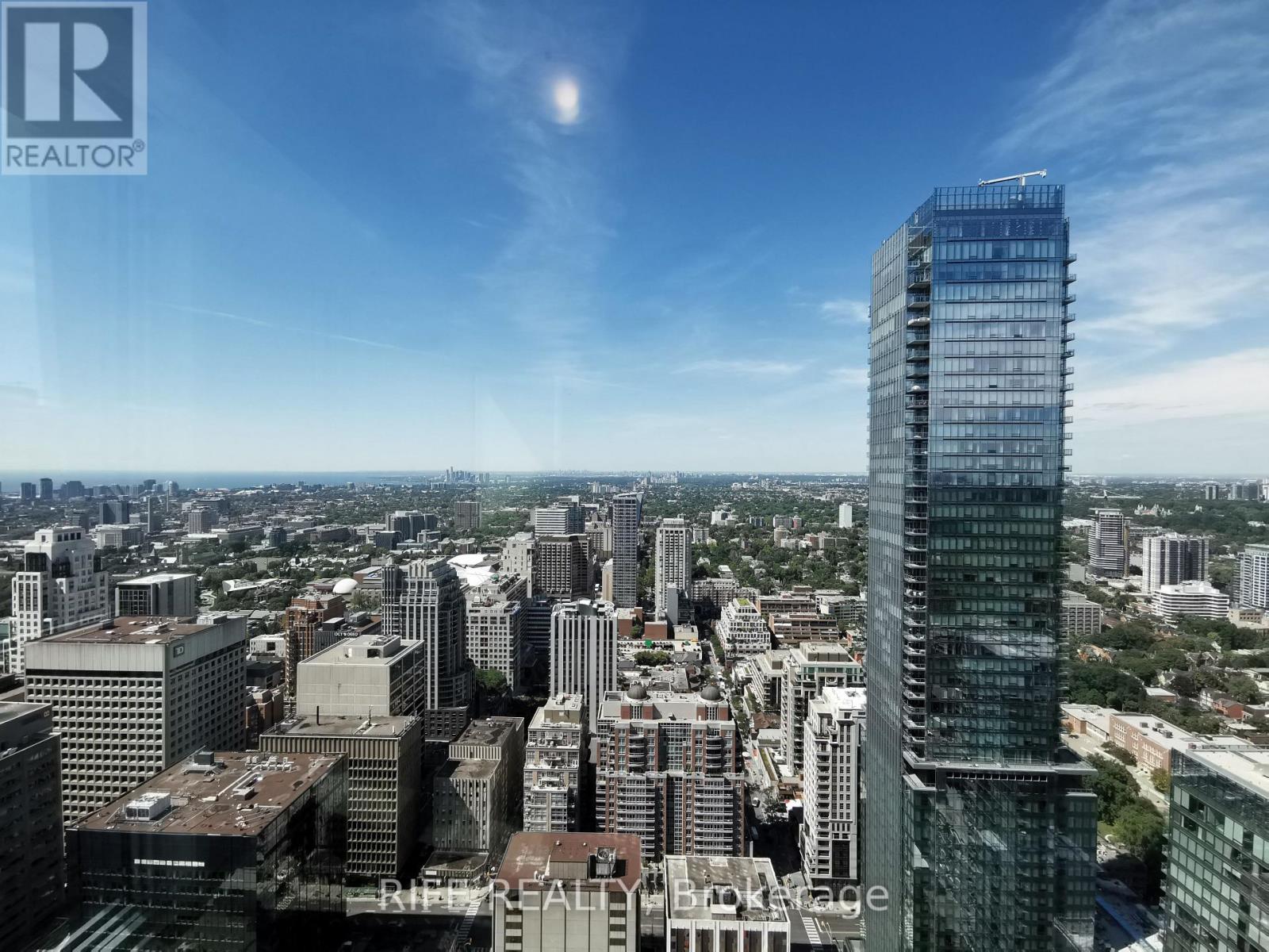 4602 - 1 Yorkville Avenue, Toronto, Ontario  M4W 0B1 - Photo 19 - C12172301