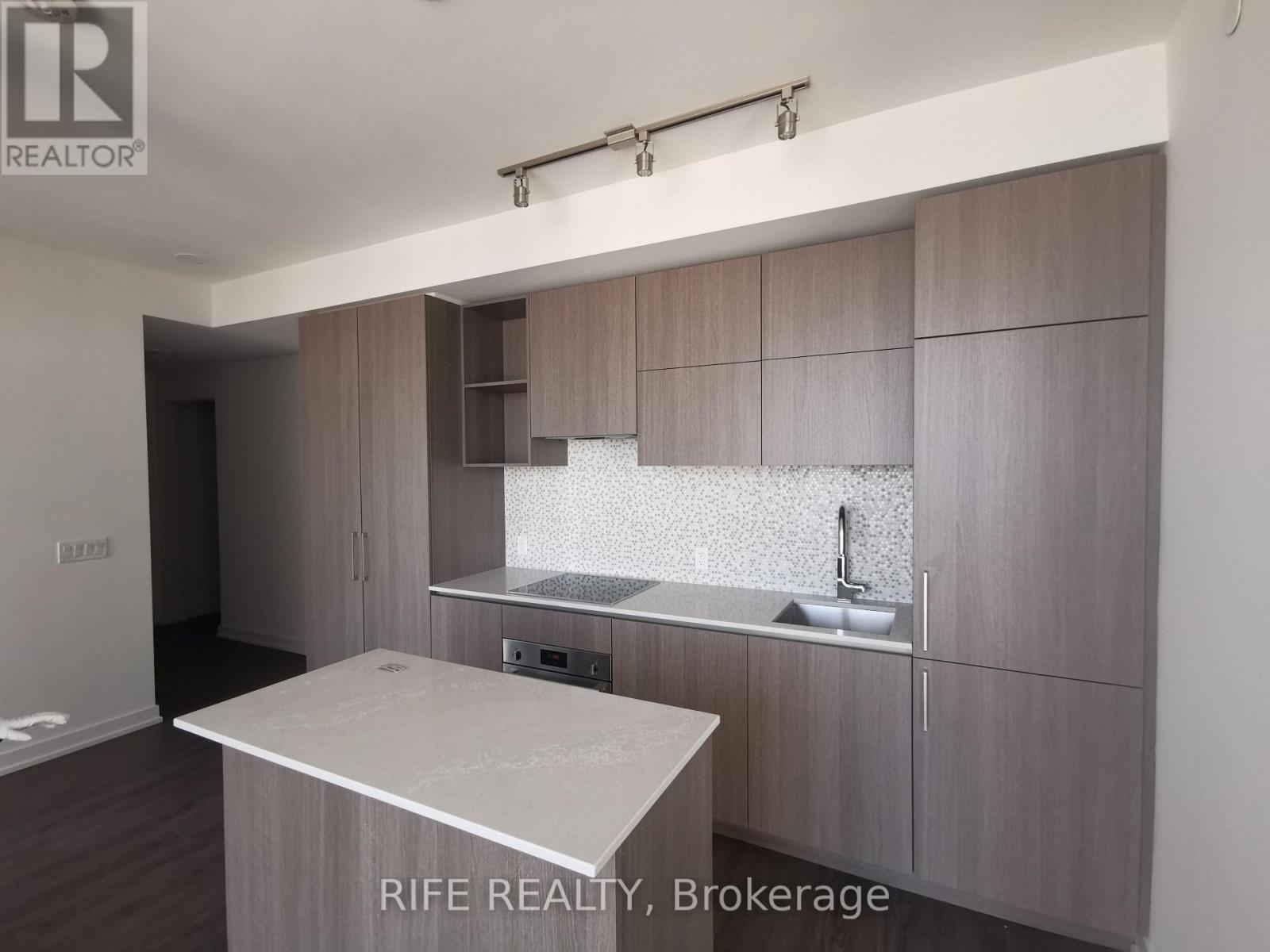 4602 - 1 Yorkville Avenue, Toronto, Ontario  M4W 0B1 - Photo 12 - C12172301