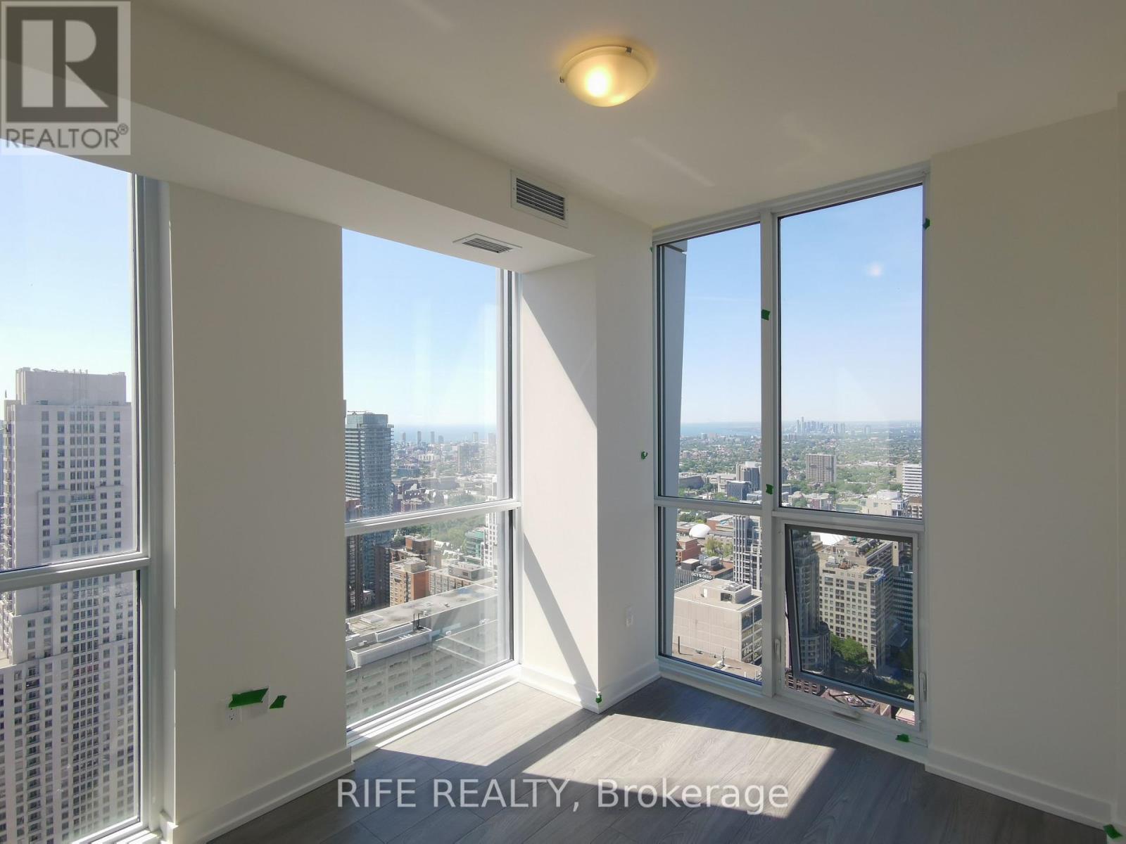 4602 - 1 Yorkville Avenue, Toronto, Ontario  M4W 0B1 - Photo 14 - C12172301