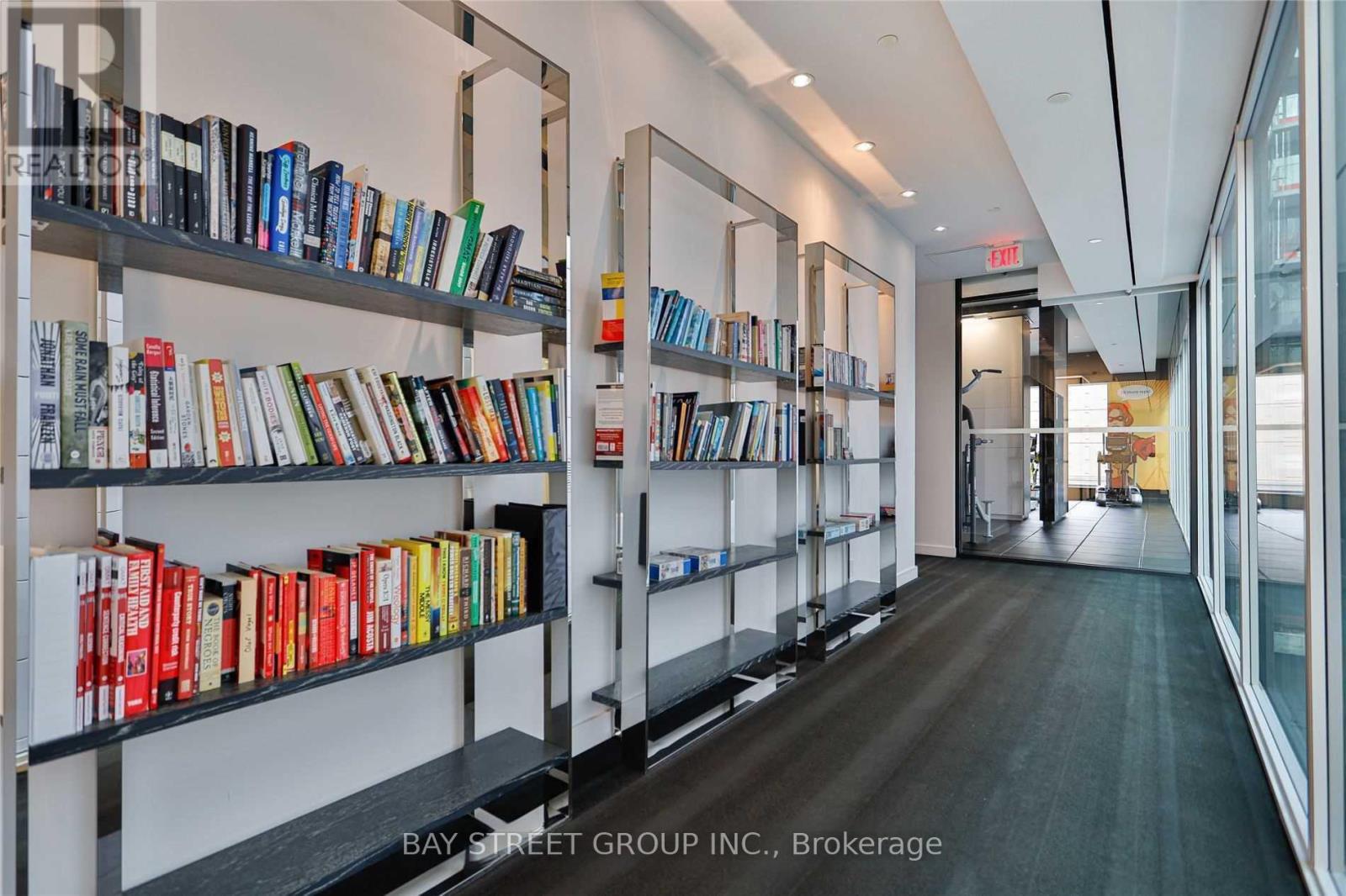 904 - 125 Peter Street, Toronto, Ontario  M5V 0M2 - Photo 6 - C12186418