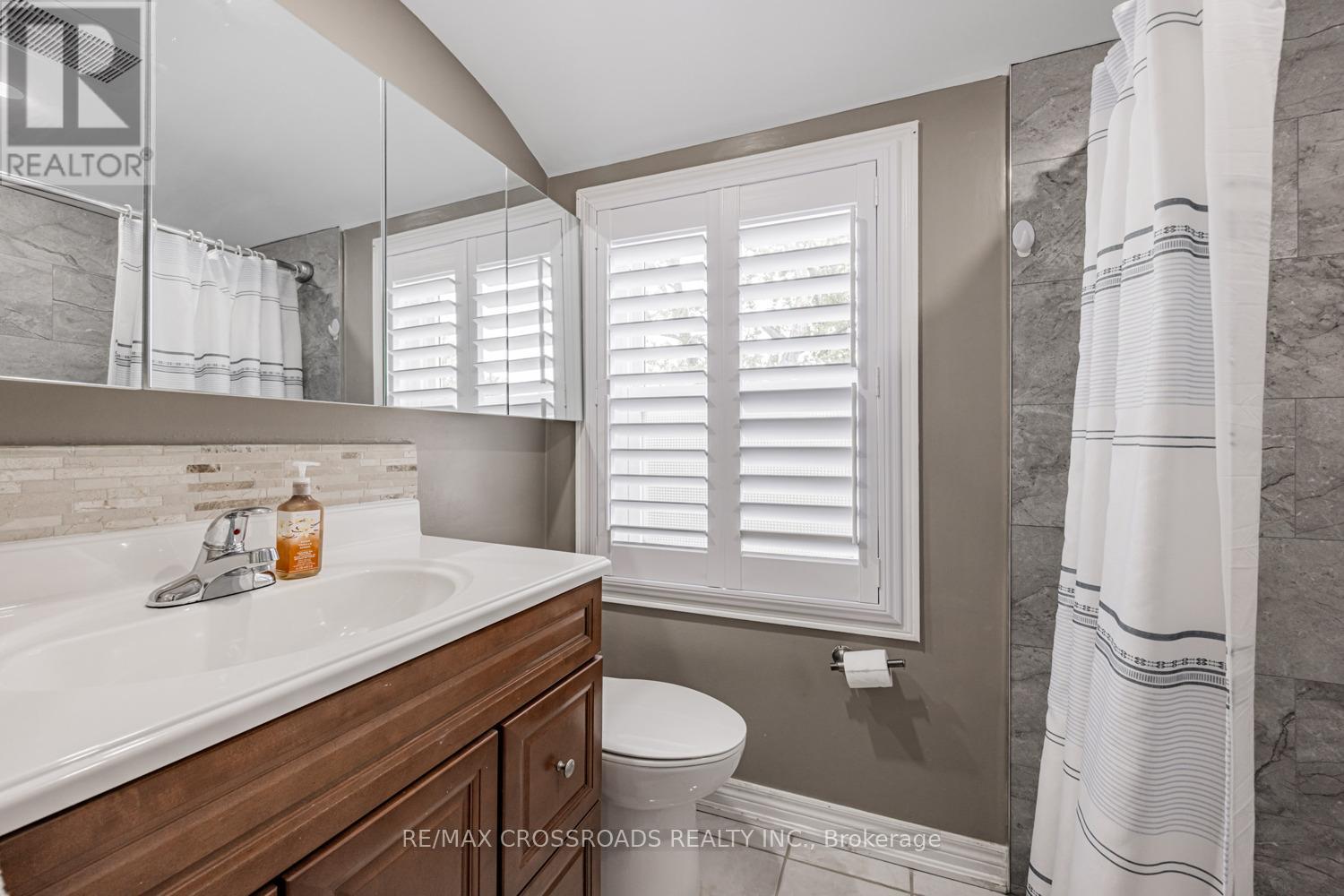 47 Bonniewood Road, Toronto (Ionview), Ontario  M1K 2L9 - Photo 11 - E12186410