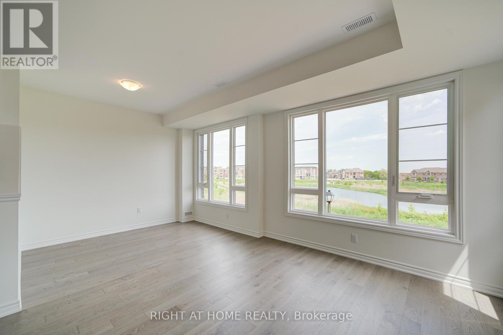 8 - 1220 Dartmouth Crescent, Oakville, Ontario  L6H 8C1 - Photo 25 - W12186401