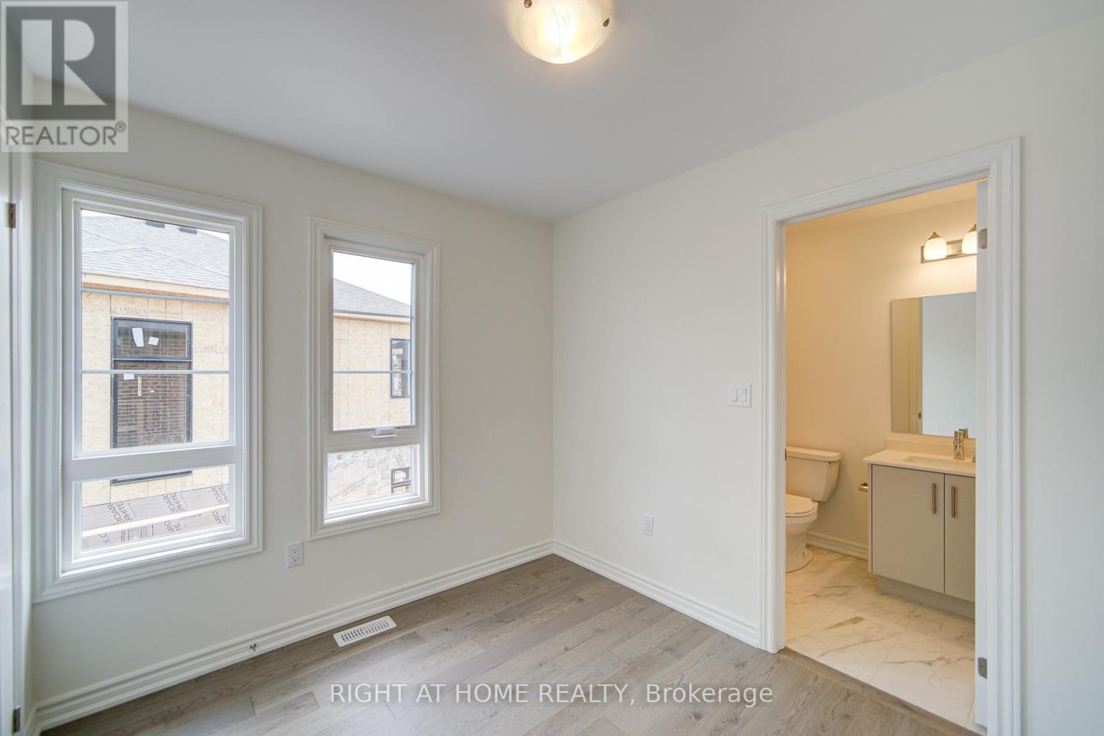 8 - 1220 Dartmouth Crescent, Oakville, Ontario  L6H 8C1 - Photo 37 - W12186401