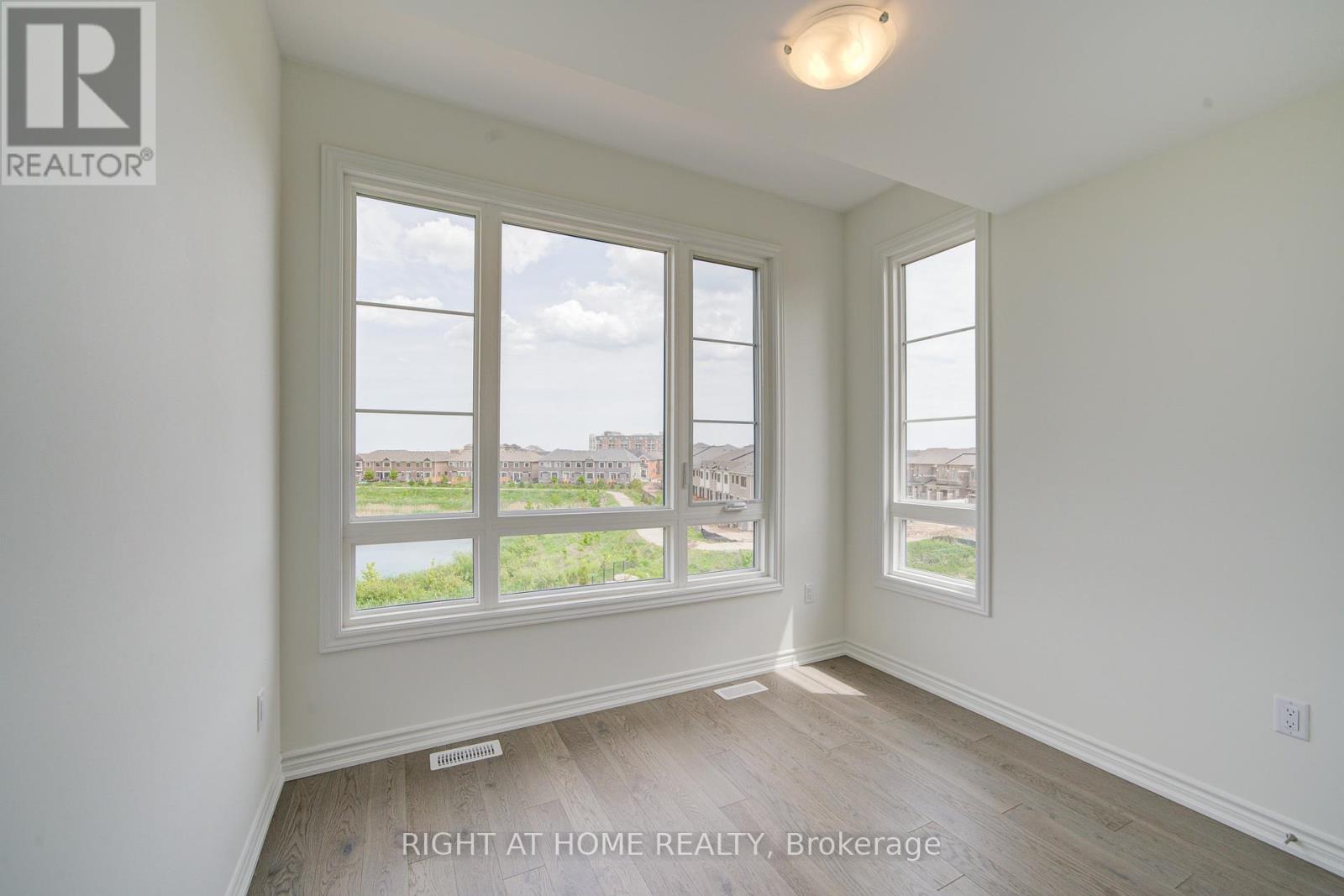 8 - 1220 Dartmouth Crescent, Oakville, Ontario  L6H 8C1 - Photo 41 - W12186401