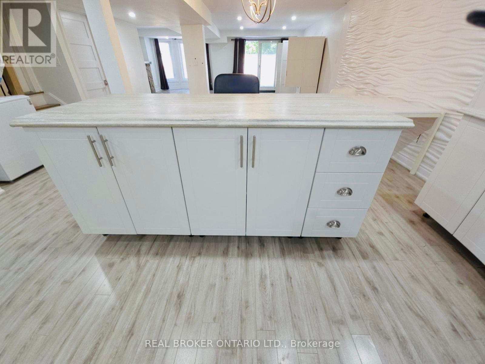 27 Forestgrove Circle, Brampton, Ontario  L6Z 4T3 - Photo 20 - W12186403