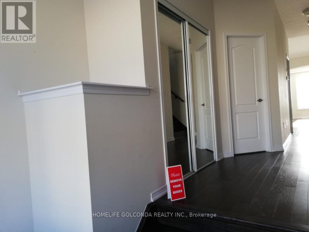 8004 Odell Crescent, Niagara Falls (Brown), Ontario  L2H 3R7 - Photo 11 - X12186411