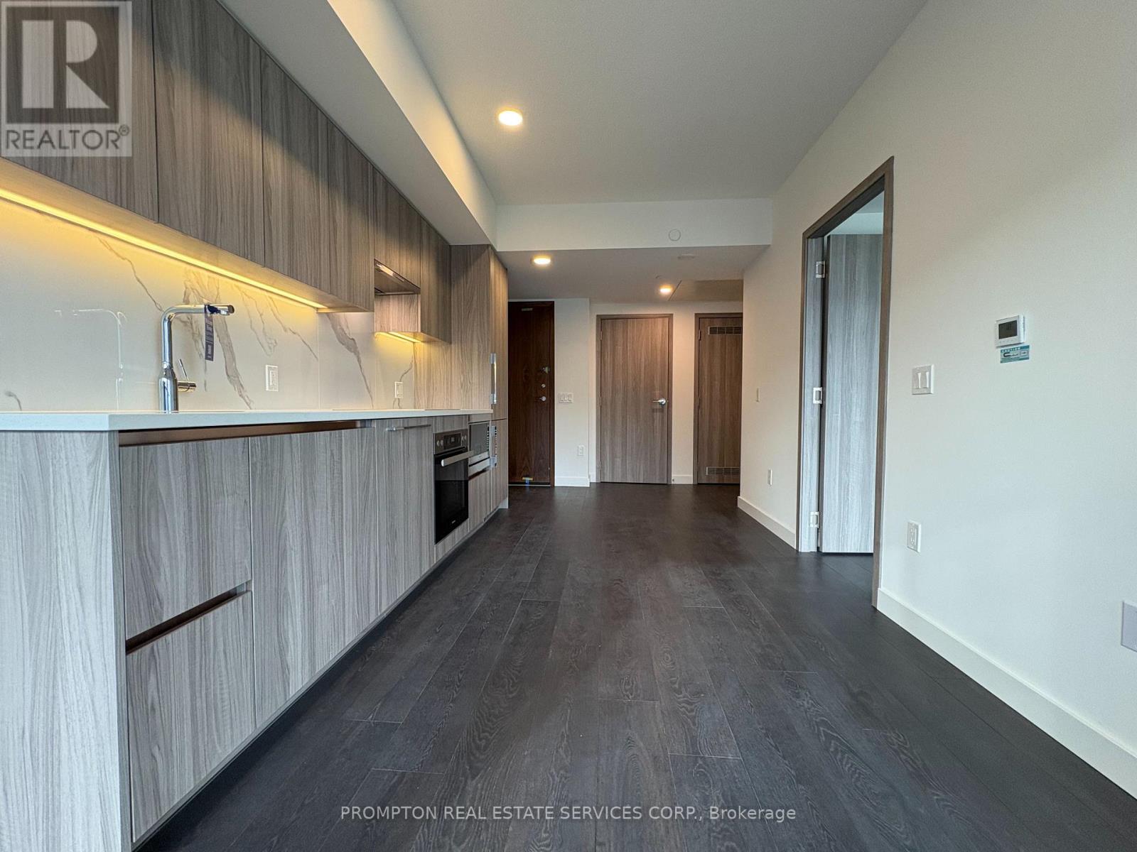 1801 - 3 Concord Cityplace Way, Toronto (Waterfront Communities), Ontario  M5V 0X3 - Photo 7 - C12186430