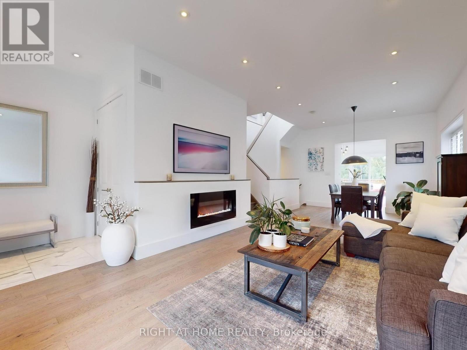 Property at 77 LEROY AVENUE image 3