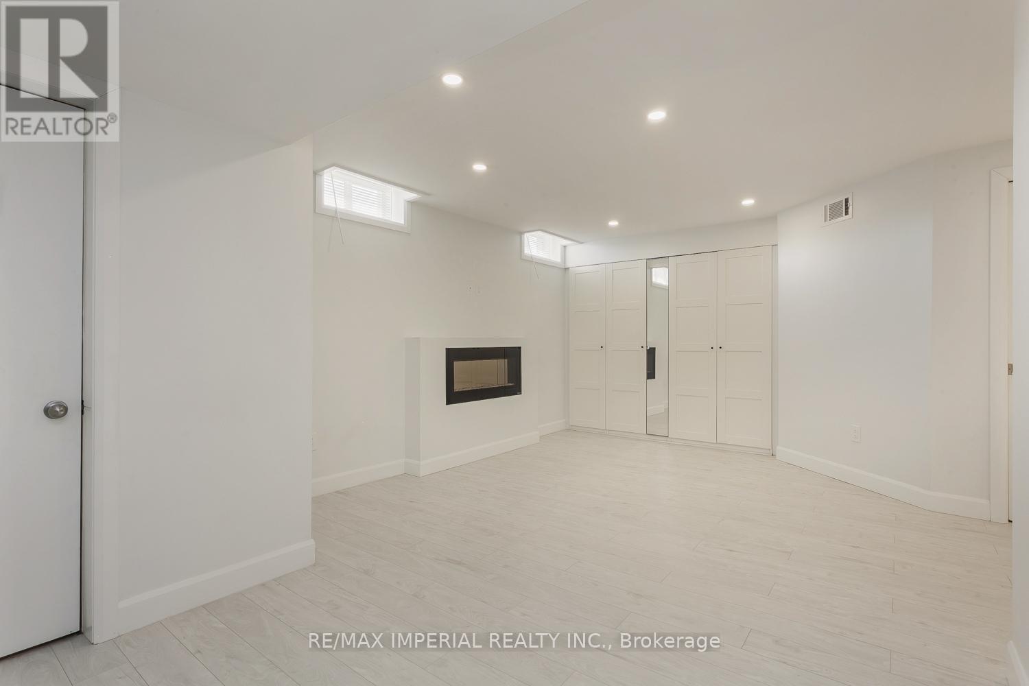 69 Vettese Court, Markham (Box Grove), Ontario  L6B 0V6 - Photo 15 - N12186427