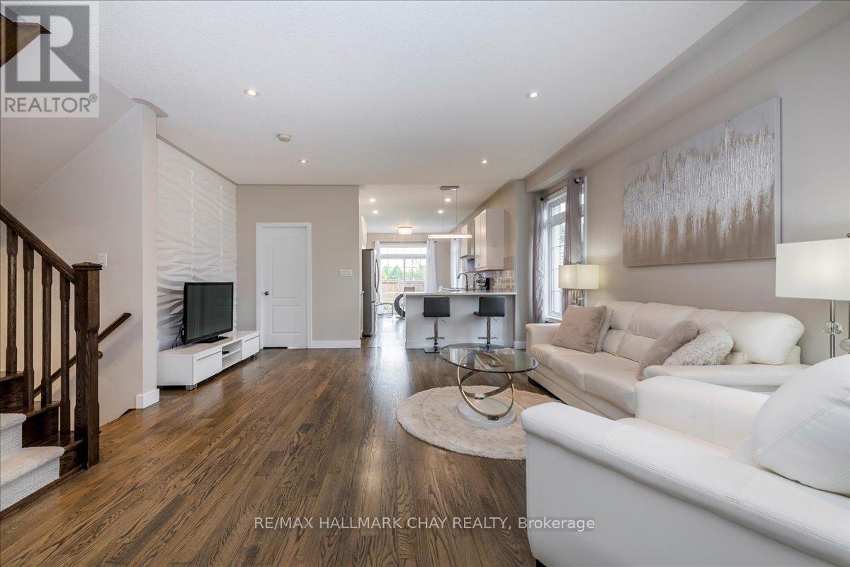 1300 Hunter Street, Innisfil, Ontario  L9S 0H1 - Photo 8 - N12186431