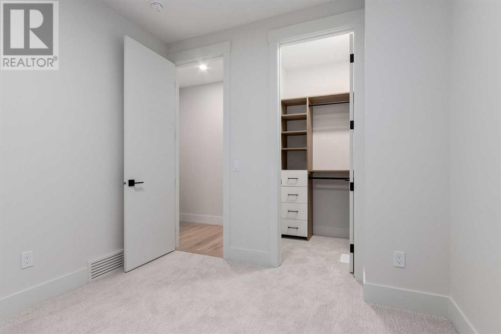 2416 35 Street Sw, Calgary, Alberta  T3E 2Y1 - Photo 18 - A2220545