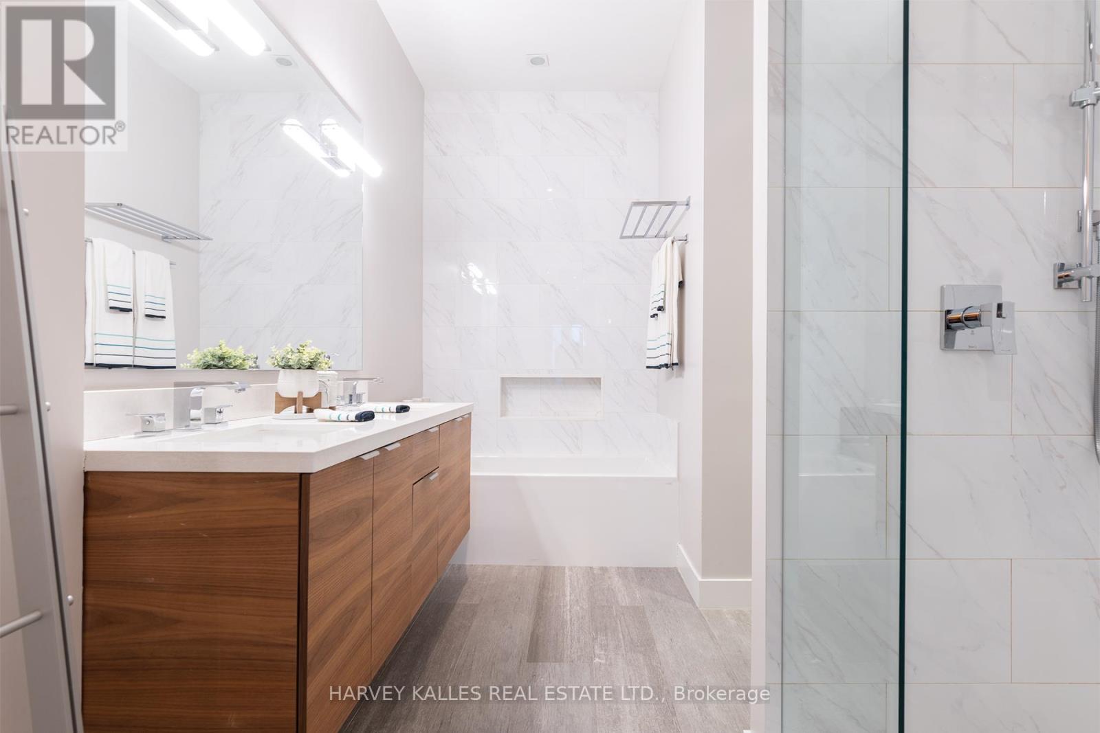 953 - 155 Dalhousie Street, Toronto, Ontario  M5B 2P7 - Photo 16 - C12186183