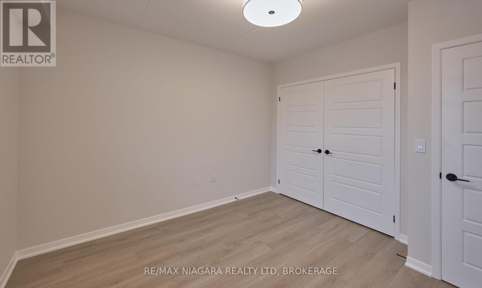 302 - 3998 Victoria Avenue, Lincoln, Ontario  L0R 2C0 - Photo 7 - X12186439