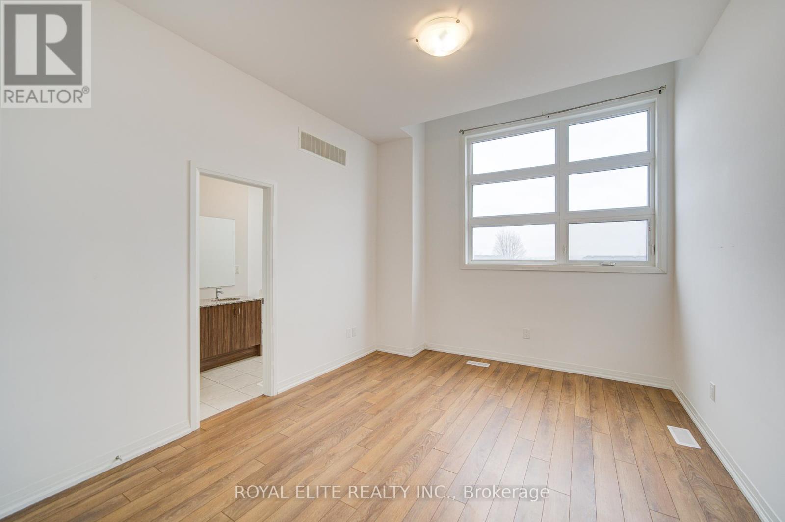 52 Alan Francis Lane, Markham, Ontario  L6C 3B5 - Photo 24 - N12186441