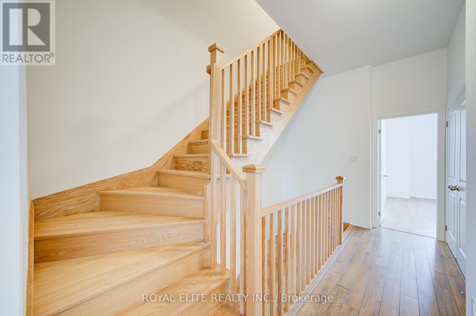 52 Alan Francis Lane, Markham, Ontario  L6C 3B5 - Photo 29 - N12186441