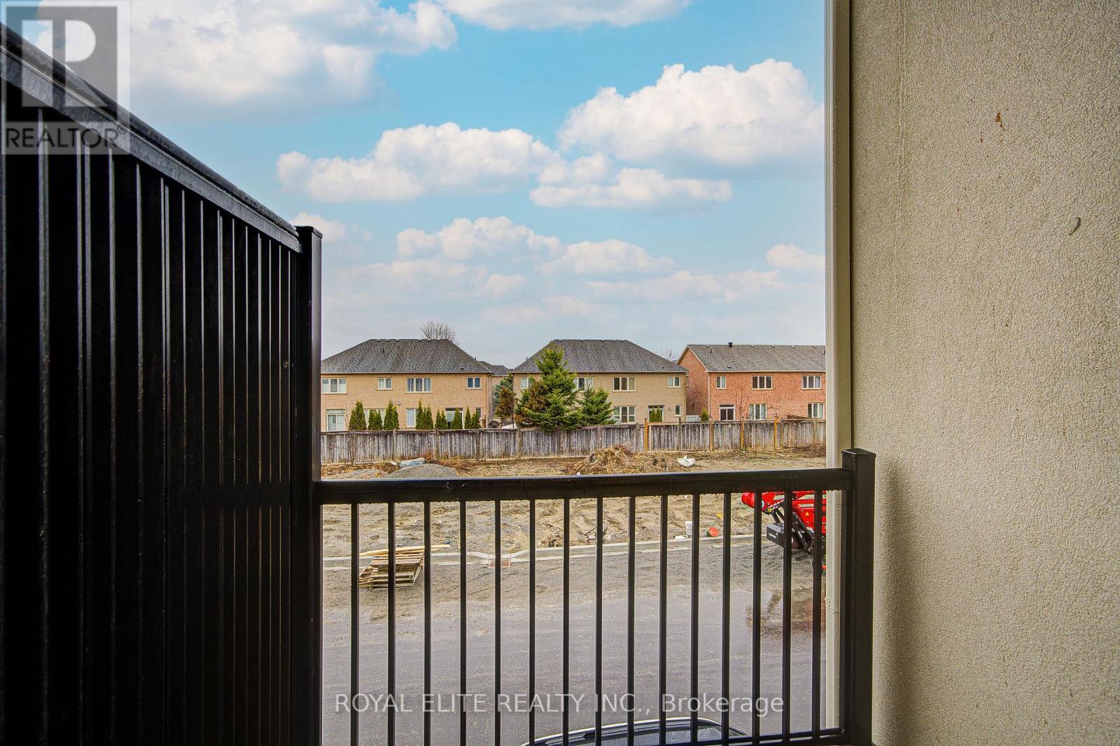 52 Alan Francis Lane, Markham, Ontario  L6C 3B5 - Photo 42 - N12186441
