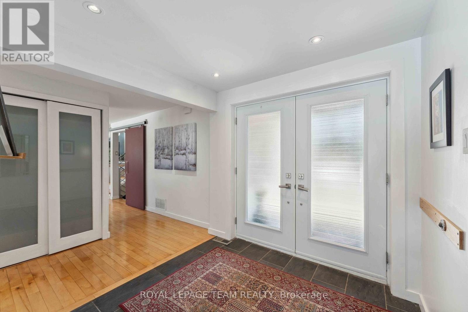 Property at 9 BURNBANK STREET image 5