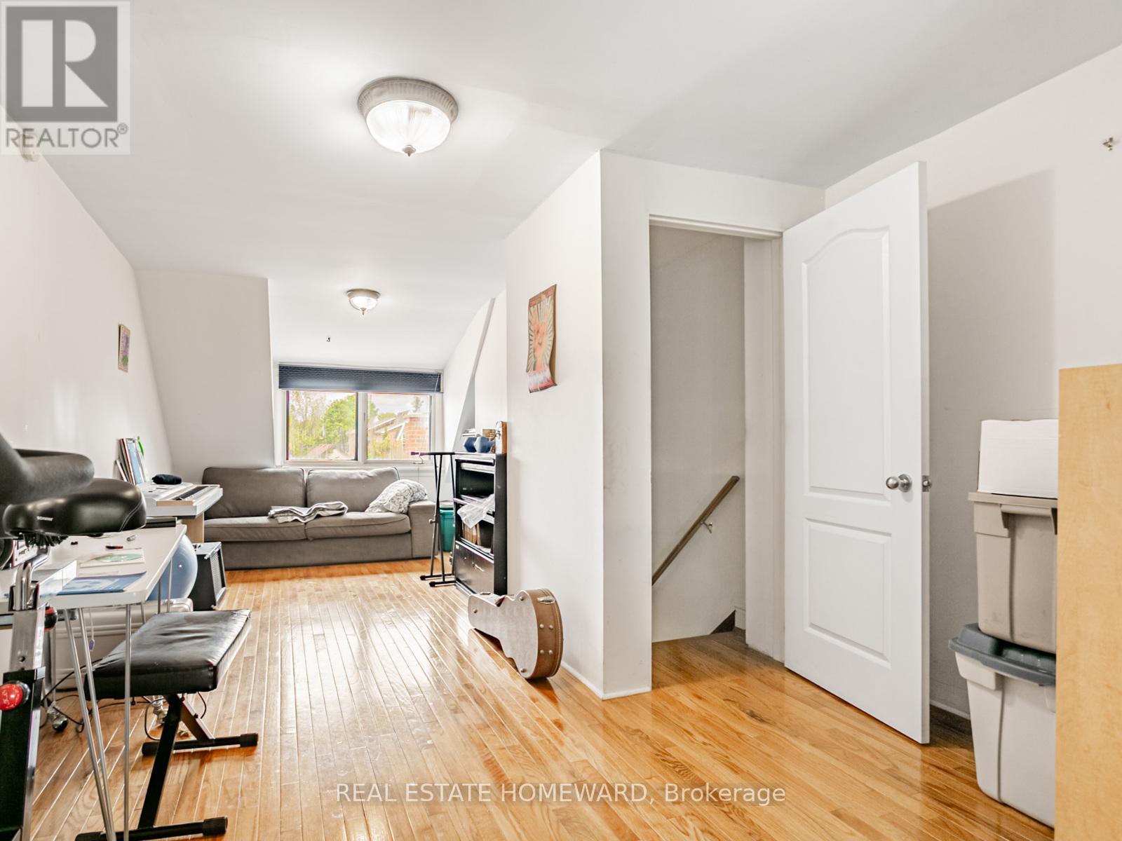 101 Wright Avenue, Toronto, Ontario  M6R 1L1 - Photo 34 - W12172165