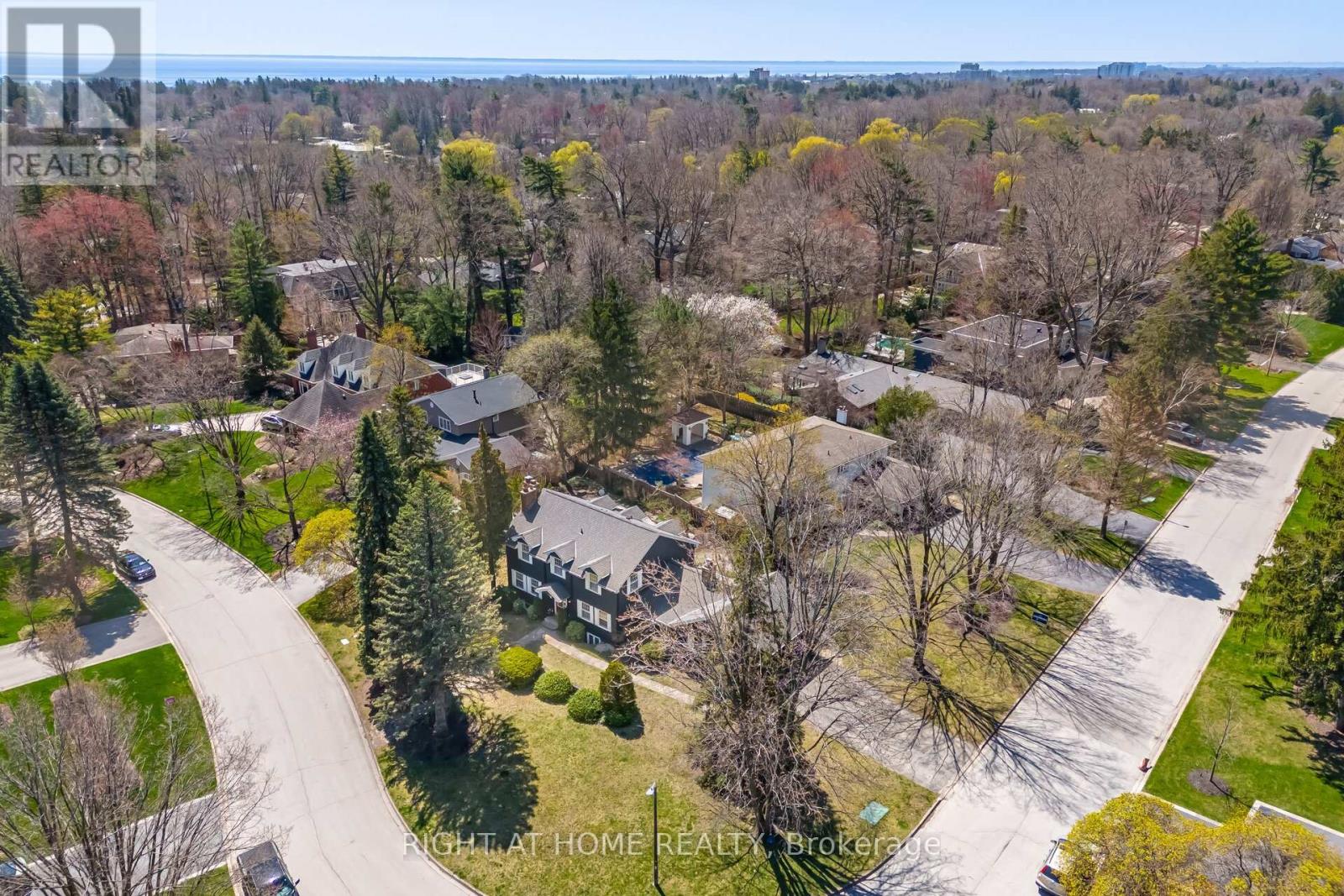 1173 Carey Road, Oakville, Ontario  L6J 2E3 - Photo 46 - W12173672