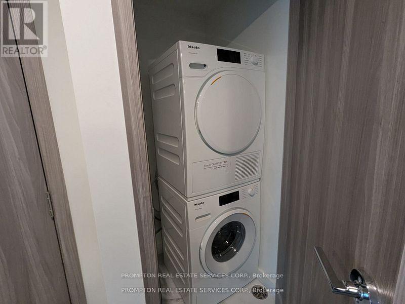 830 - 3 Concord Cityplace Way, Toronto, Ontario  M5V 0X4 - Photo 12 - C12186463
