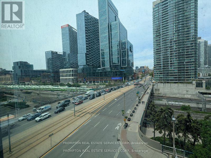 830 - 3 Concord Cityplace Way, Toronto, Ontario  M5V 0X4 - Photo 17 - C12186463