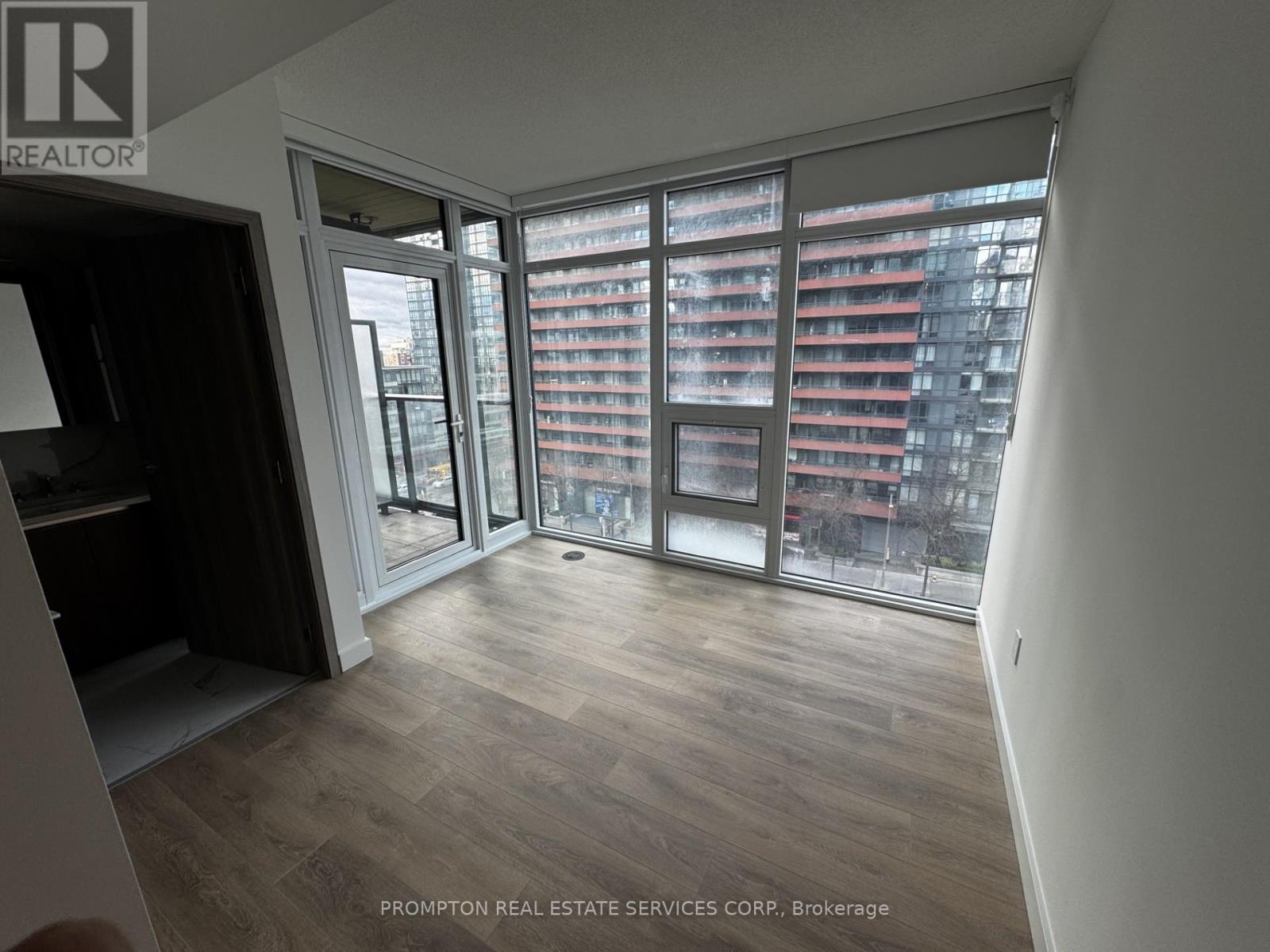 830 - 3 Concord Cityplace Way, Toronto, Ontario  M5V 0X4 - Photo 7 - C12186463