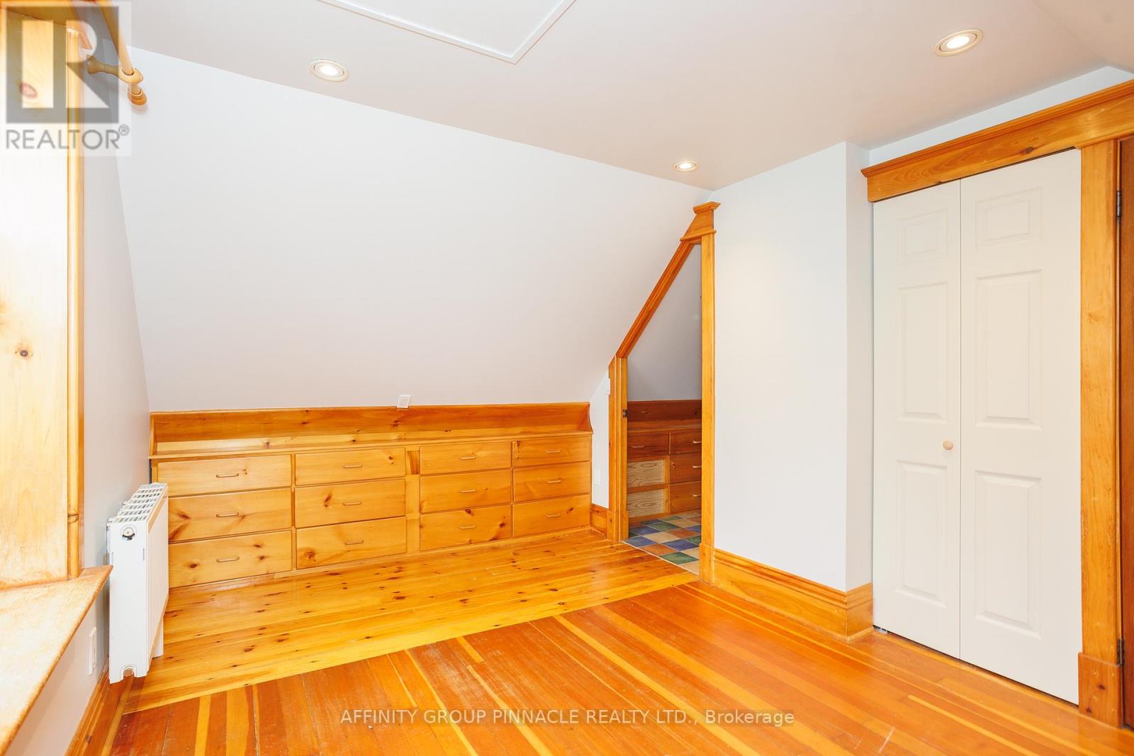 25 Francis Street, Kawartha Lakes (Lindsay), Ontario  K9V 5R8 - Photo 35 - X12185832