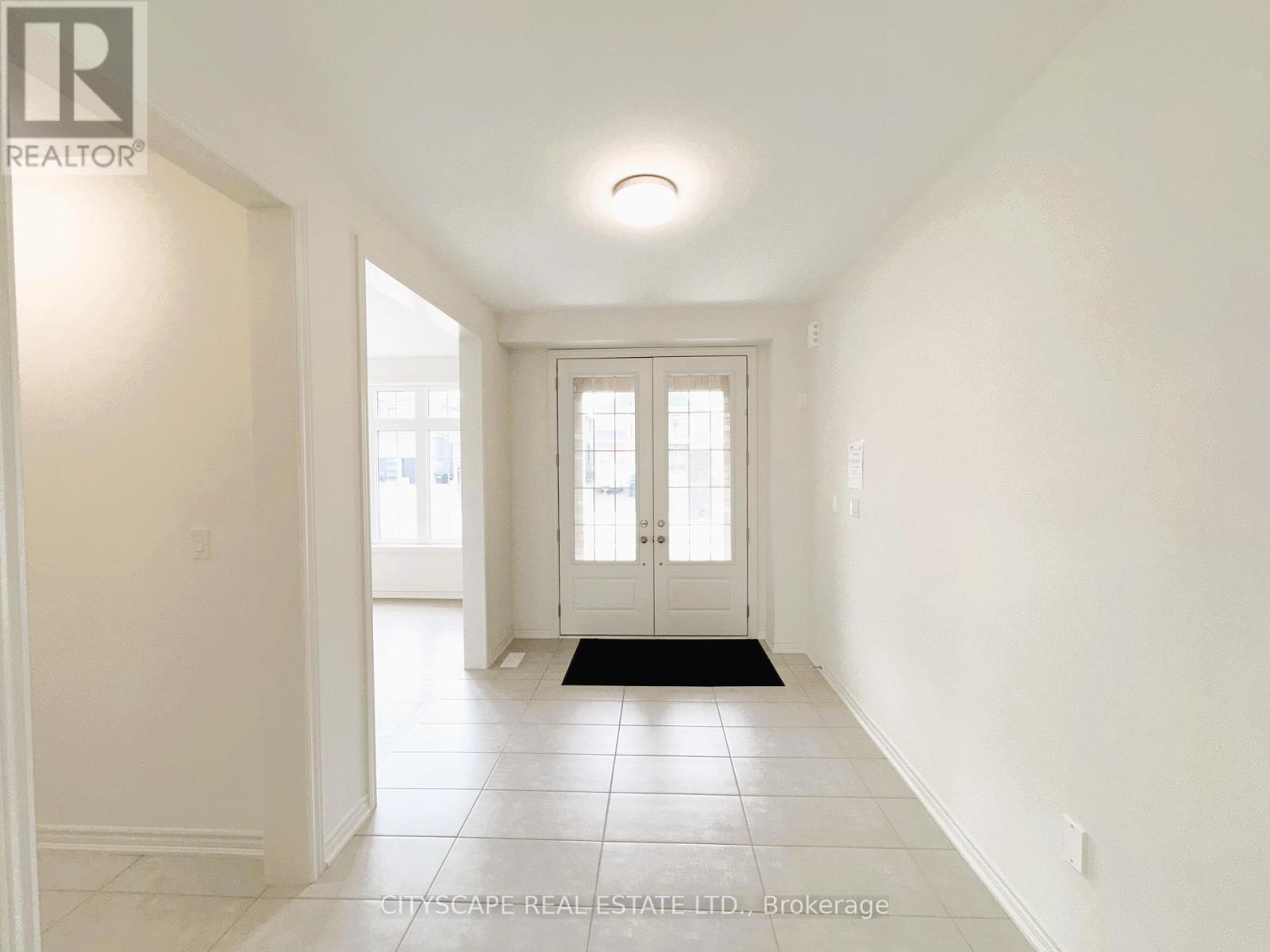 Property at 121 BLUEBIRD BOULEVARD image 4