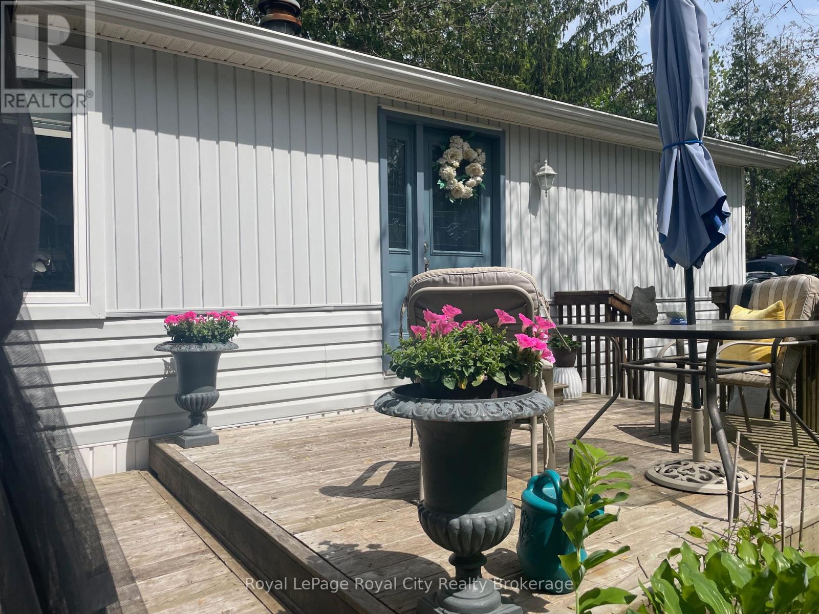 12 BUSH LANE, Puslinch, Ontario