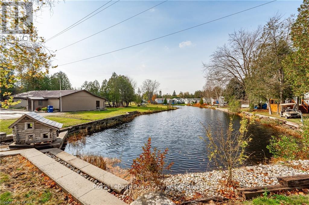 12 Bush Lane, Puslinch, Ontario  N0B 1C0 - Photo 37 - X11822655