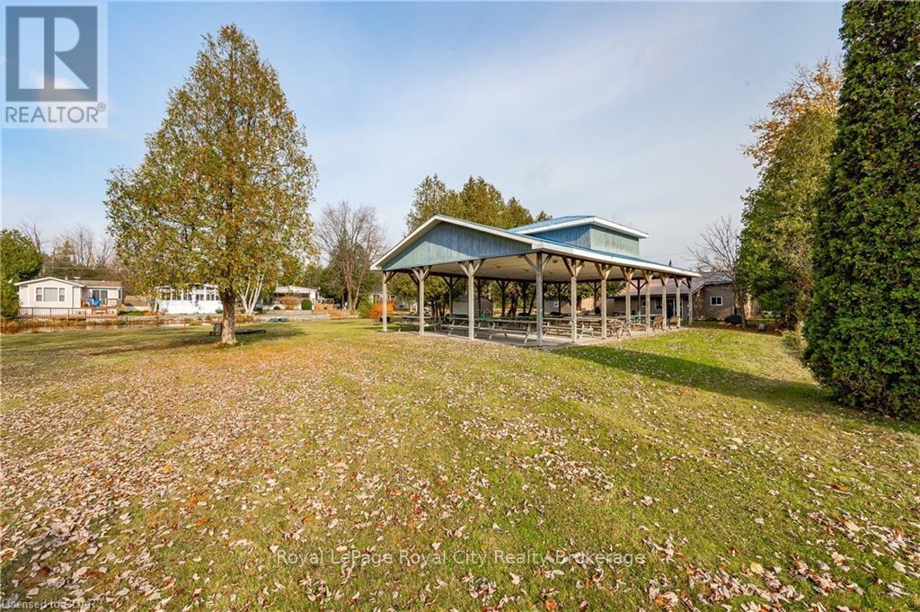 12 Bush Lane, Puslinch, Ontario  N0B 1C0 - Photo 39 - X11822655