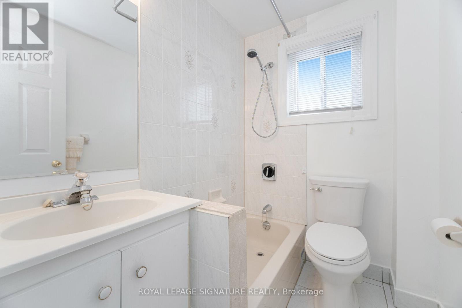 443 Brock Avenue, Toronto, Ontario  M6H 3N7 - Photo 24 - C12186470