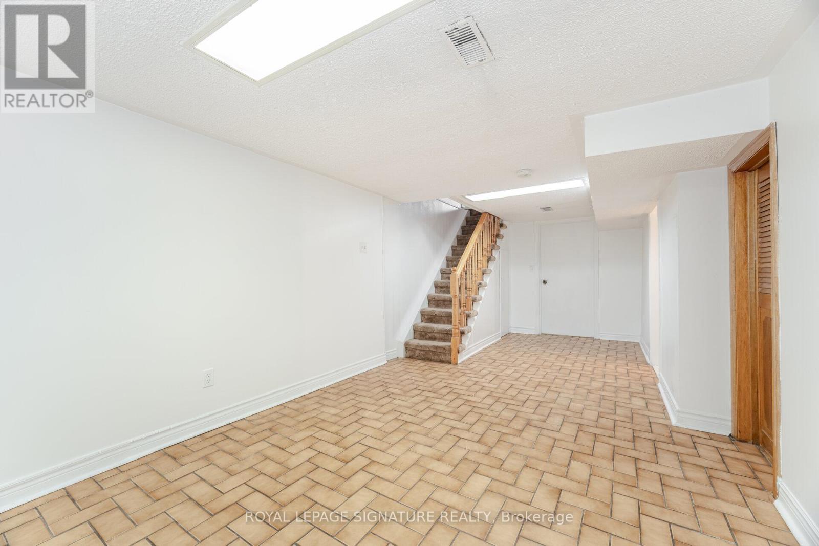 443 Brock Avenue, Toronto, Ontario  M6H 3N7 - Photo 30 - C12186470