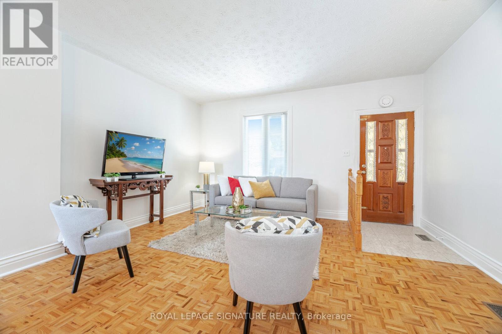 443 Brock Avenue, Toronto, Ontario  M6H 3N7 - Photo 7 - C12186470