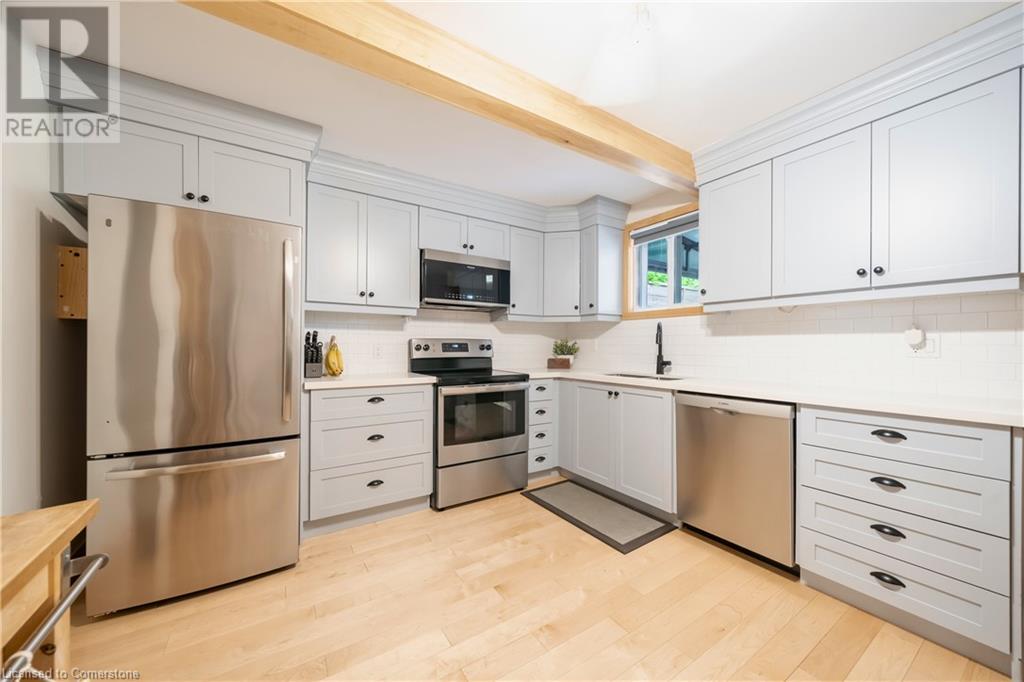 264 Holton Avenue S, Hamilton, Ontario  L8M 2L9 - Photo 7 - 40728862